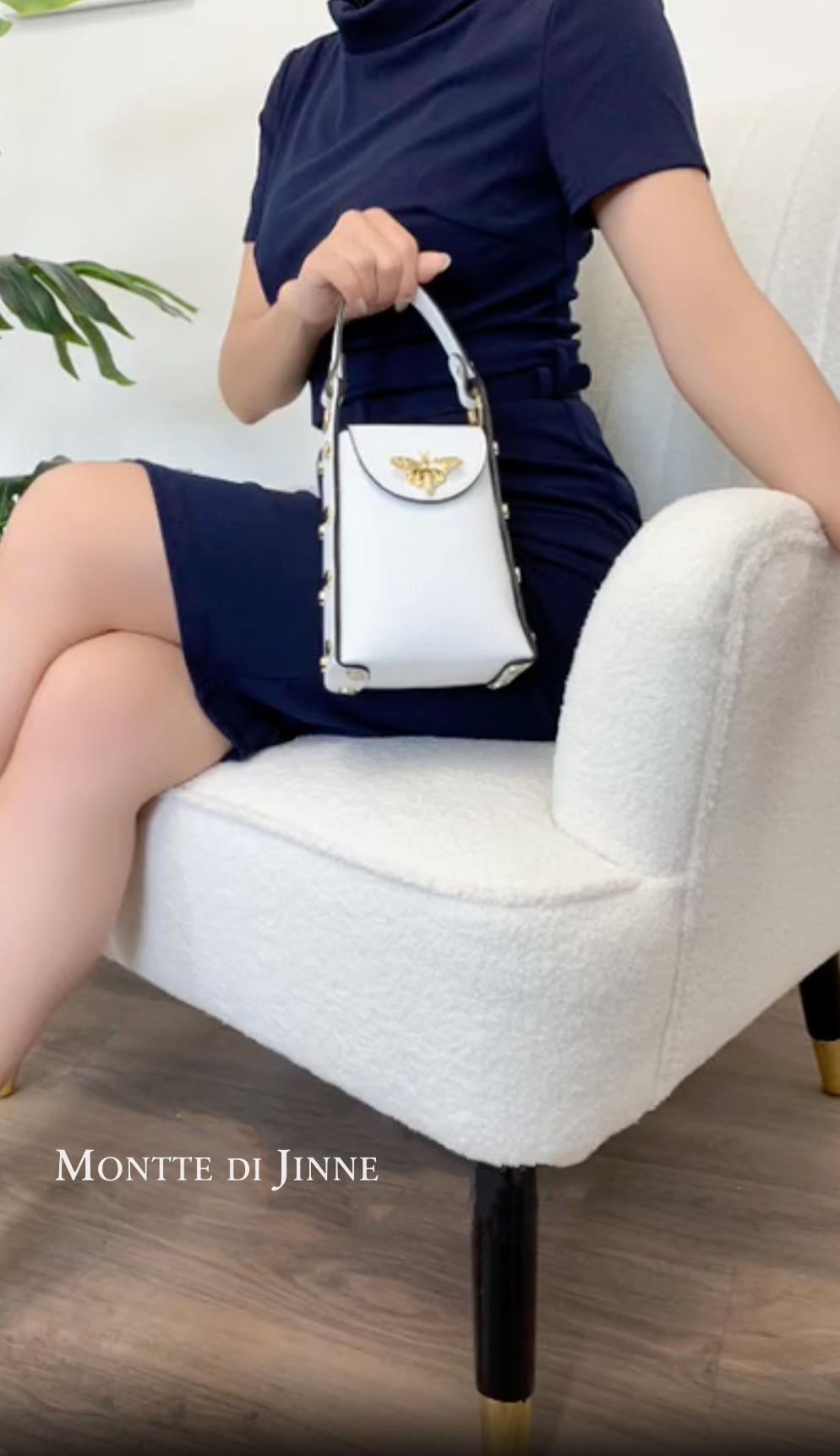 Italian Genuine Leather Mini Bee Bag with Gold Chain Strap: Black