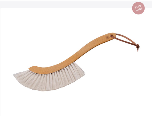 Dust Brush Sickle-Shape