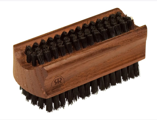 Nail Brush Oiled Thermowood