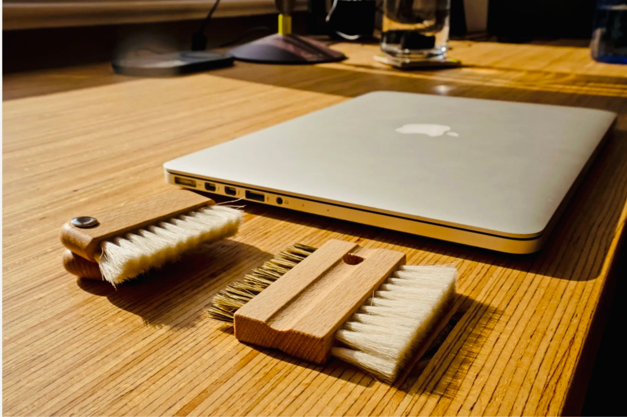 Laptop Brush